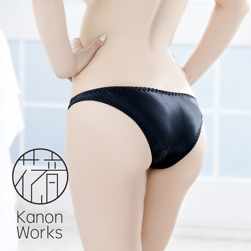 Kanon Works 花音ワークス サテン生地使用穴あきフルバックショーツ ブラック画像2